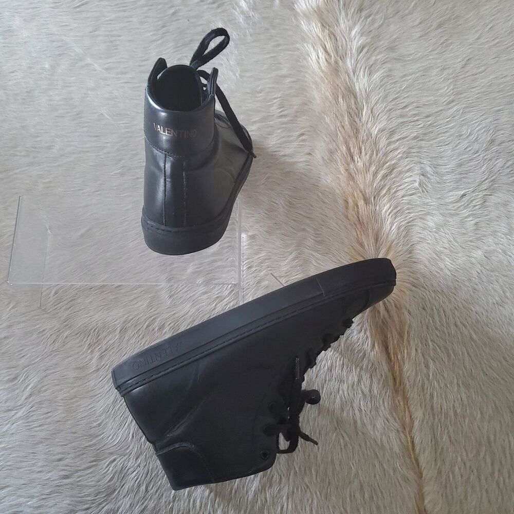 Valentino Men’s High Top Sneakers Size 10 Black Monogram Leather Lace Up Italian - Picture 4 of 16